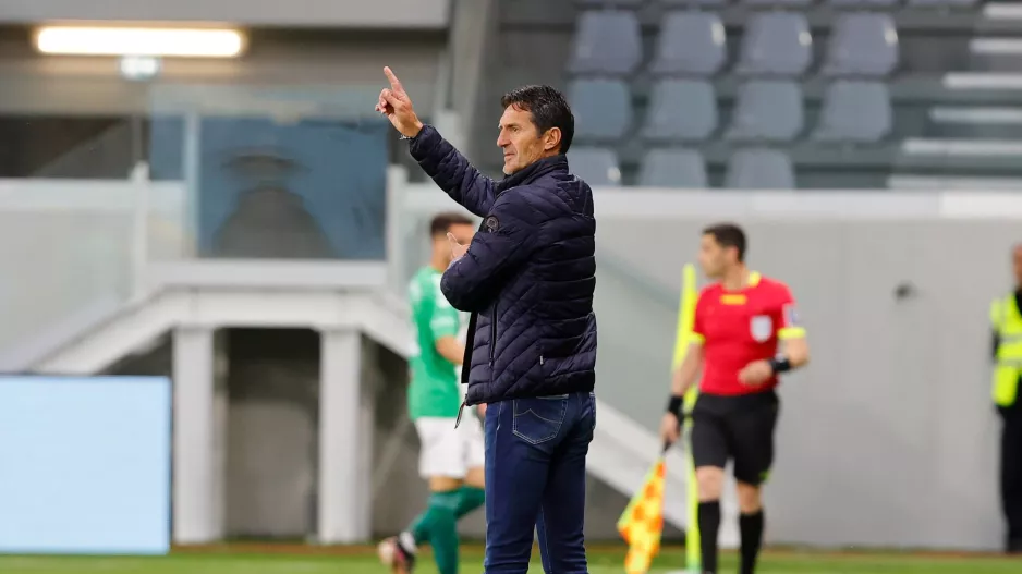 Γιανέφσκι: Tριπλή στο ημίχρονο!