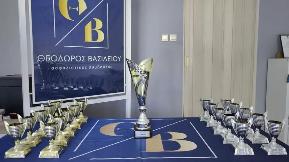 Έτοιμα τα βραβεία για το seven-side