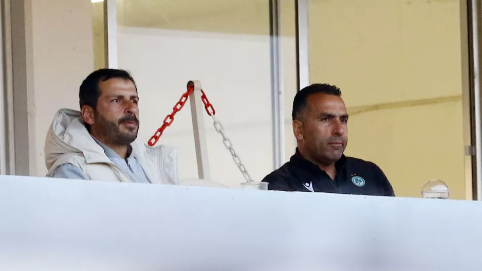 Κατάσκοπος... Αυγουστή στο ΜΑΚ