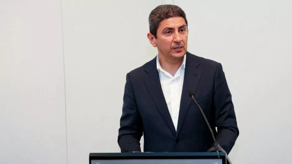 Αυγενάκης: "Δεν περιποιεί τιμή για το ελληνικό ποδόσφαιρο η εικόνα της ΕΠΟ"
