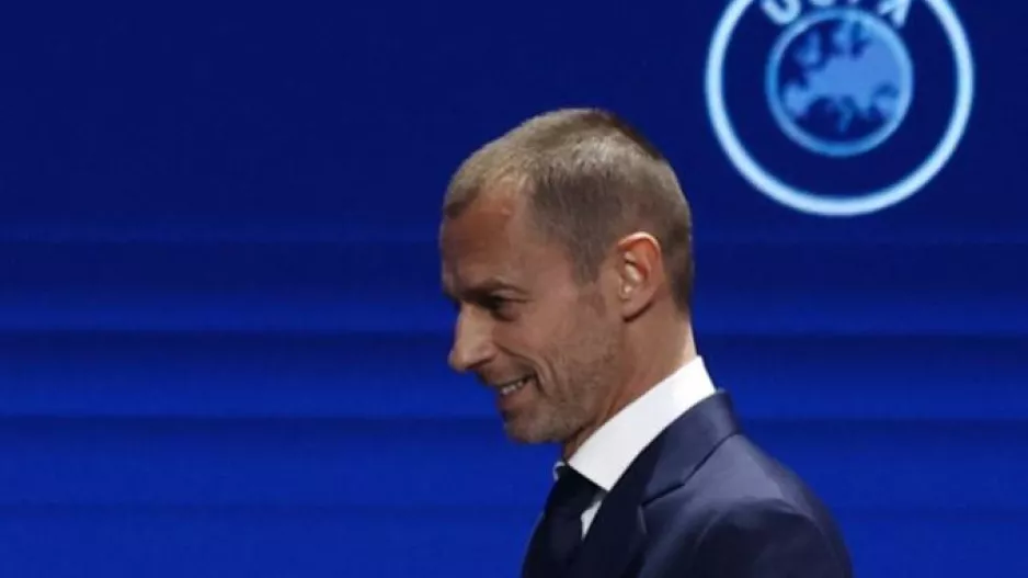 Θέλει salary cap o Τσέφεριν, αντίθετοι οι παίκτες
