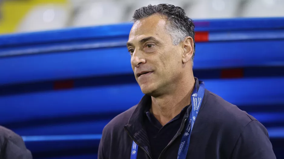 "Προχωρημένες επαφές του προέδρου με ανθρώπους που θα ενισχύσουν οικονομικά την Ανόρθωση"