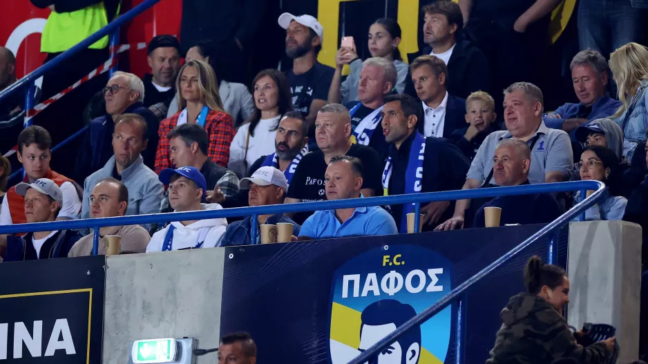 Dubov μετά το διαζύγιο με Μπεργκ: "Συναισθηματική ώθηση στην ομάδα"