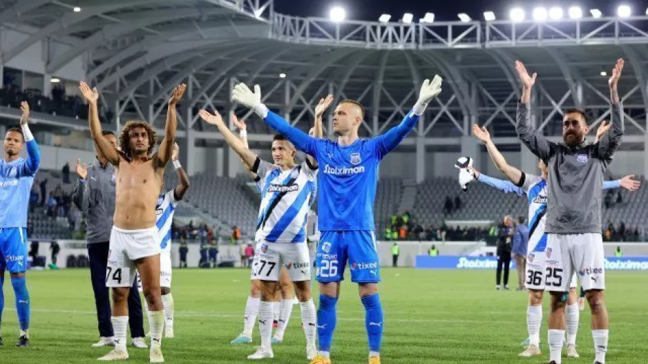 (Βίντεο/Φώτος) Χέρια ψηλά, "φωνή" ο κόσμος, μαζί τους οι παίκτες!
