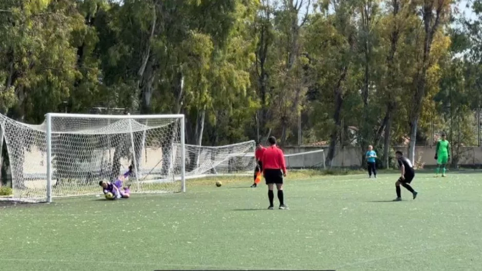 ΑΠΟΕΛ - Άρης... στο Elite Neon Cup/ Γαλαζοκίτρινη πρόκριση στα πέναλτι (Βίντεο)