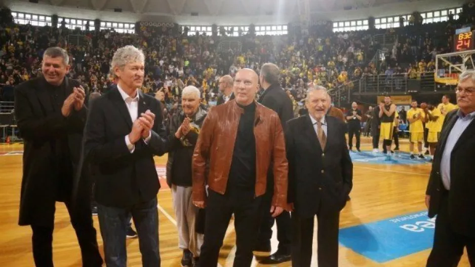 Η βραδιά του Γκάλη και του 22ου τίτλου σε ένα βίντεο πέντε λεπτών