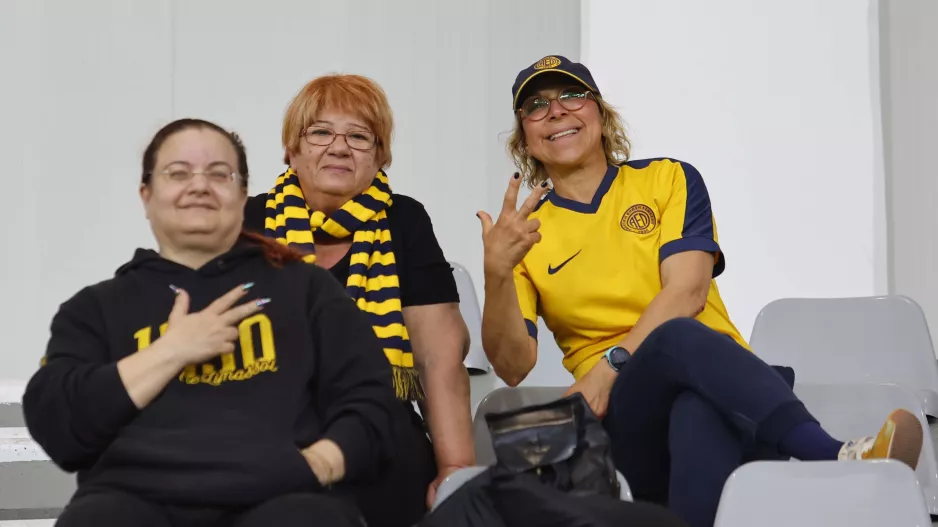 Ούλλον ΑΕΛ οι κυρίες