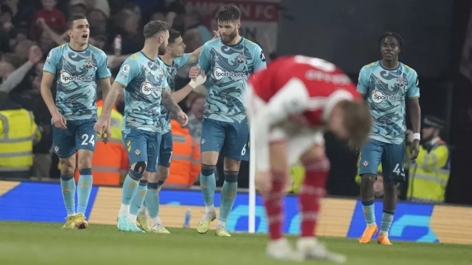 Ουραγός της Premier League πέτυχε τρία γκολ κόντρα σε πρωτοπόρο για πρώτη φορά