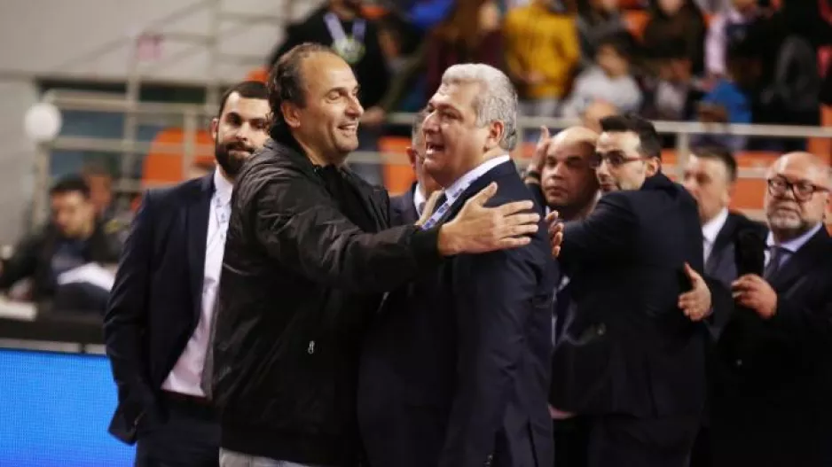 Ζουρνατσίδης για Μπάνε: «Αδελφέ μου, σου αξίζουν όσα γίνουν απόψε και άλλα τόσα»