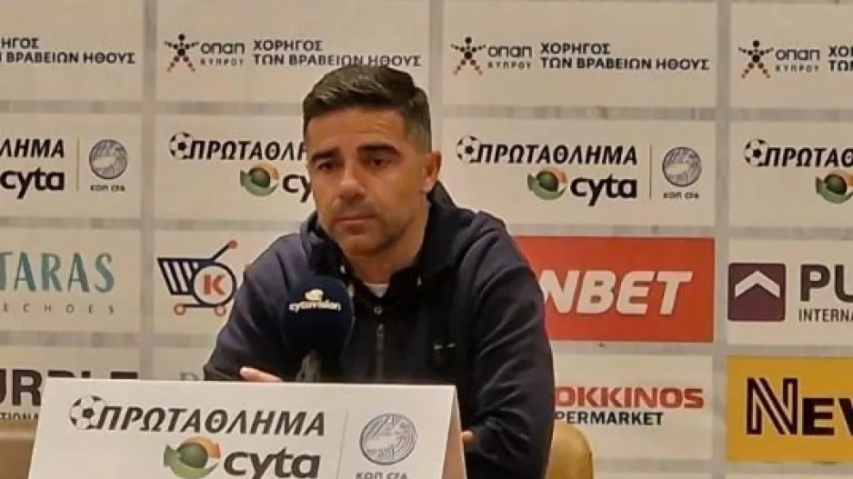 Σατσιάς: "Θεωρώ αυστηρή την κόκκινη/Ήρωες οι παίκτες μου"