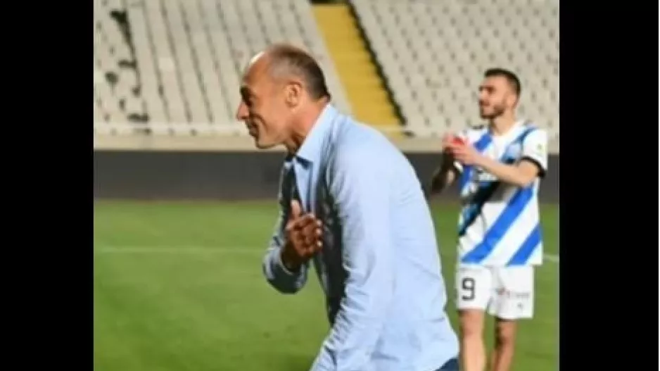 Υπόκλιση Μπογκντάν... Unconditional love 