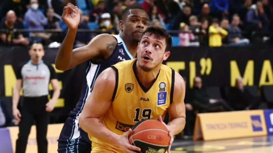 Πρόβλημα στην ΑΕΚ, Νοκ άουτ για 4-6 εβδομάδες ο Γόντικας