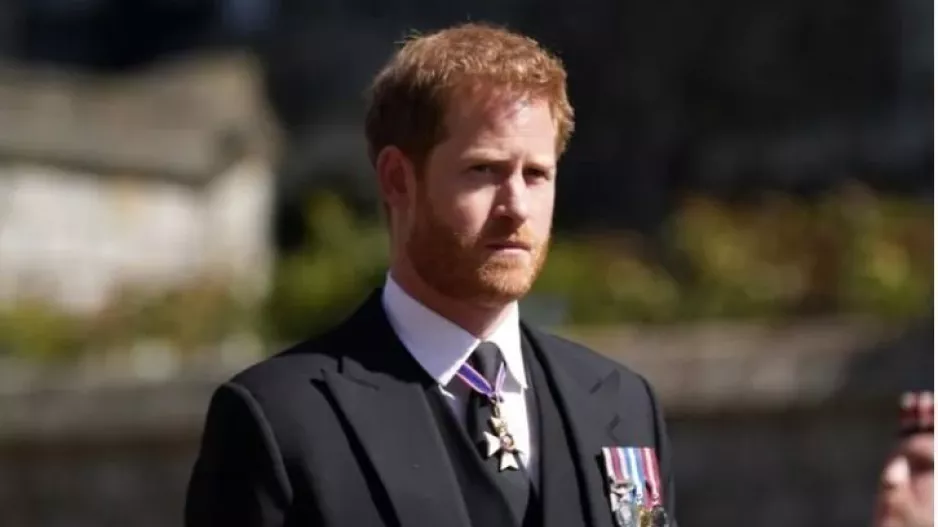 Ο πρίγκιπας Harry δεν προσκλήθηκε από τον πατέρα του στην τελετή στέψης