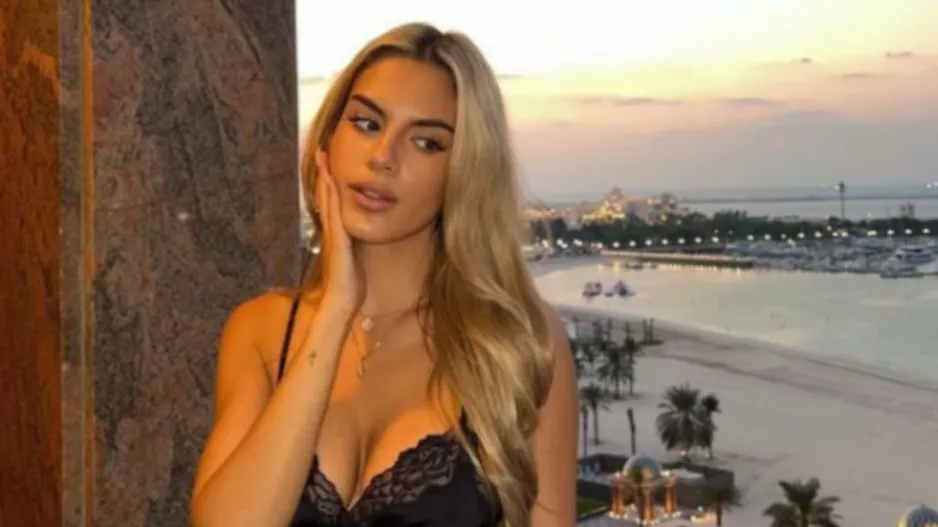Μαρία Γκουαρντιόλα: Πήγε στην Ίμπιζα... 