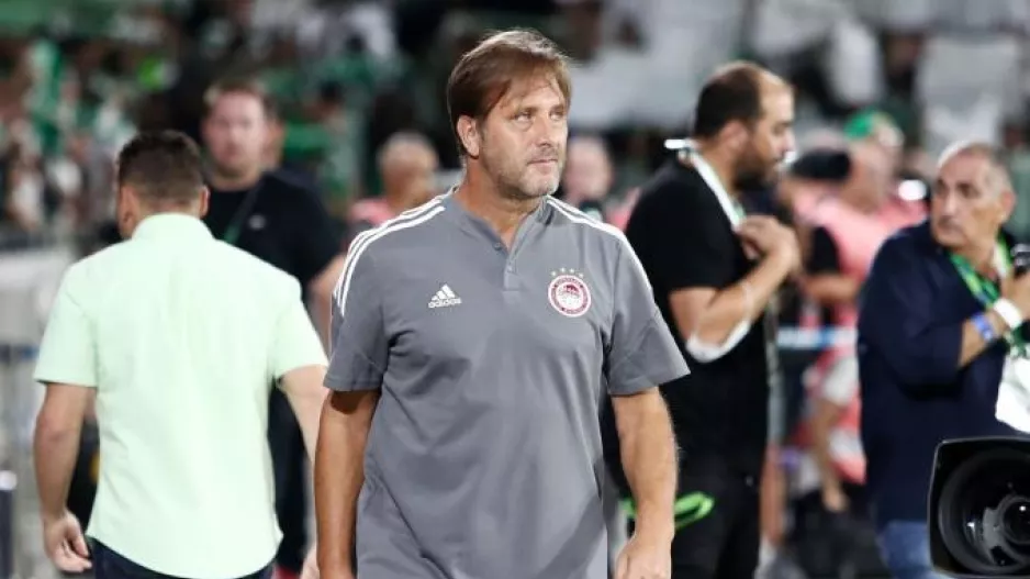 Record: "Θέλει πίσω τον Μαρτίνς ο Ολυμπιακός"