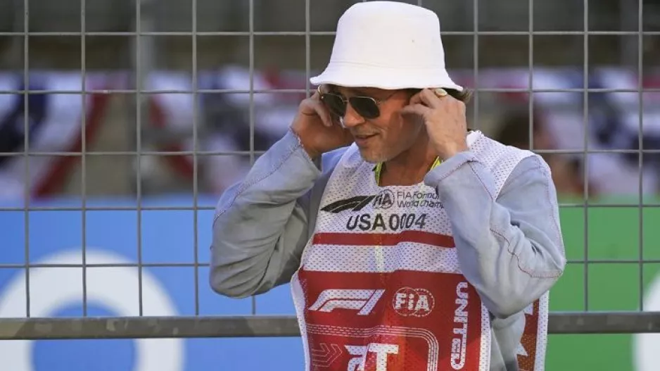 Η ταινία της Formula 1 με τον Μπραντ Πιτ ξεκινά γυρίσματα στο Σίλβερστοουν