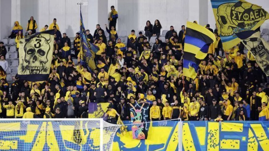 ΘΥΡΑ 3 για Ανόρθωση