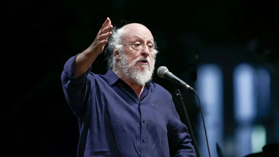 Η πρώτη ανάρτηση του Διονύση Σαββόπουλου μετά το εξιτήριο