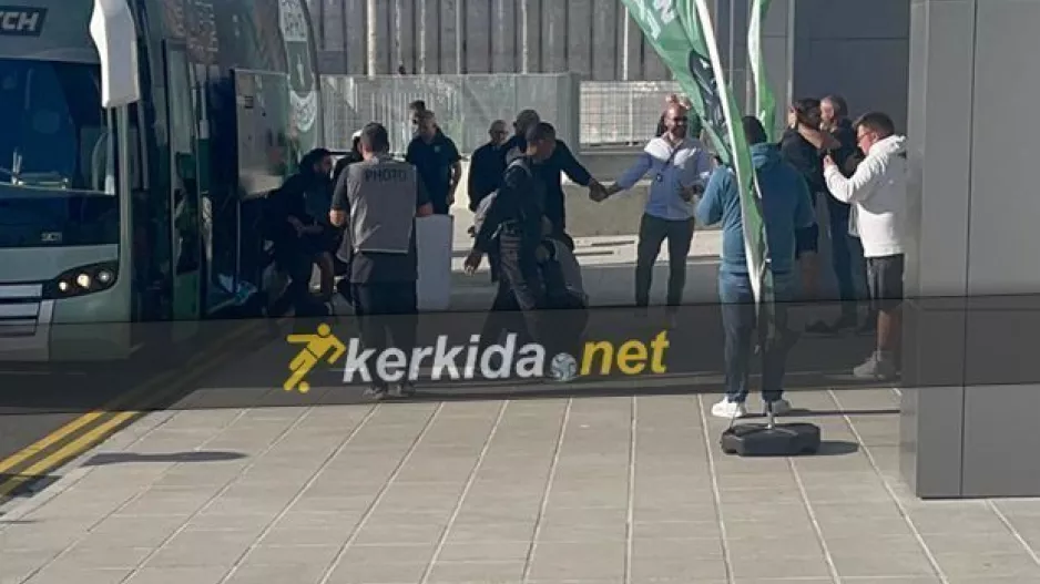 Φώτος/Στο γήπεδο ο Άρης