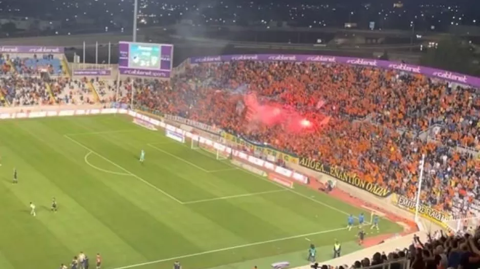 Βίντεο/"Ηφαίστειο" το ΓΣΠ μετά το 2-1!