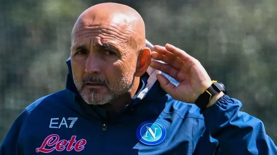 Σπαλέτι: "Η Νάπολι ενεργοποίησε την οψιόν ανανέωσης του συμβολαίου μου έως το 2024"