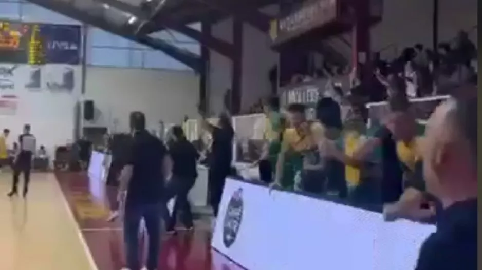 Το buzzer beater του Brown και η έκρηξη των ΑΕΚτζήδων στον Στρόβολο! (βίντεο)