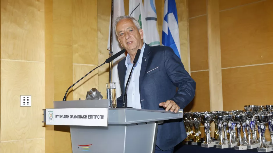 Στις βραβεύσεις των κορυφαίων της Κυπριακής Ομοσπονδίας Κολύμβησης ο Κωστάκης Κουκκουλλής