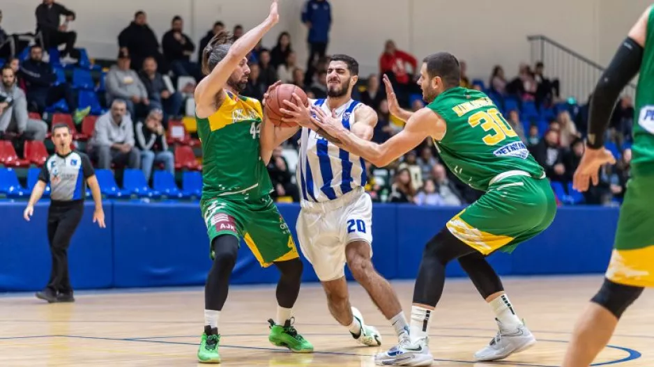 Ώρα τελικού κυπέλλου: ΑΕΚ για το 9ο, Ανόρθωση για το 1ο!