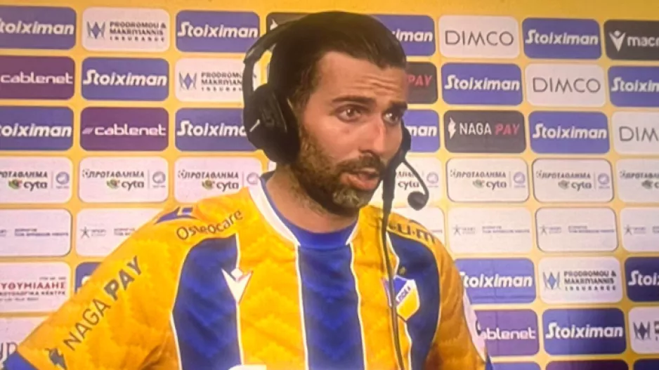 "Ίσως η καλύτερη απόκρουση στην καριέρα του!"