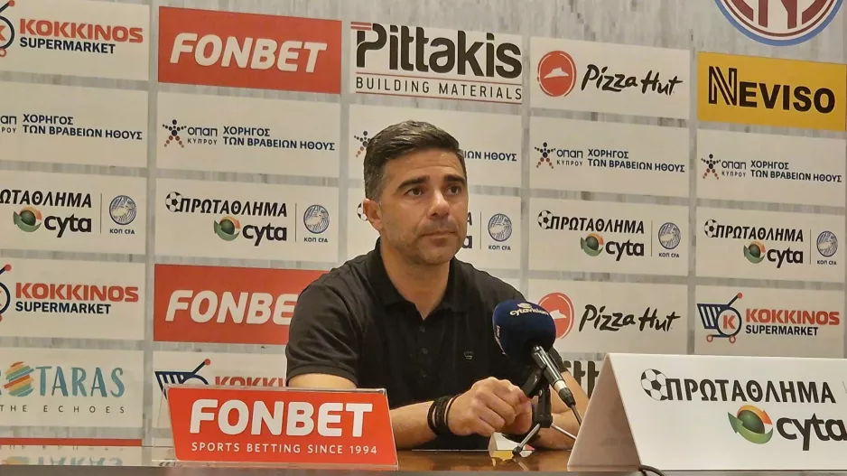 "Να σεβόμαστε περισσότερο τους παίκτες, είναι πολύ δύσκολο να πετύχει κάποιος"