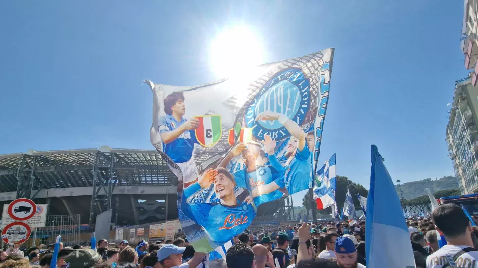 (Βίντεο kerkida) Χαμός στο "Diego Maradona" για την πρωταθλήτρια Νάπολι