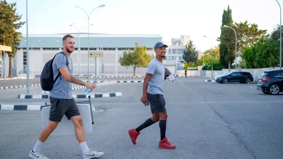 Πάφος FC: Αναχώρησαν για Λάρνακα - Μαζί και ο Ζάιρο (φώτος)