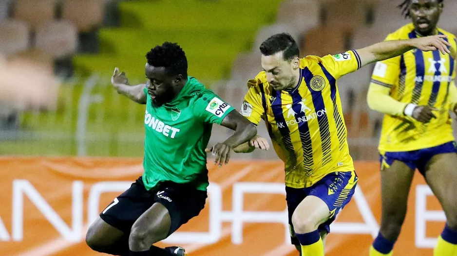 Εννιάρι, winger και δεξί μπακ… 