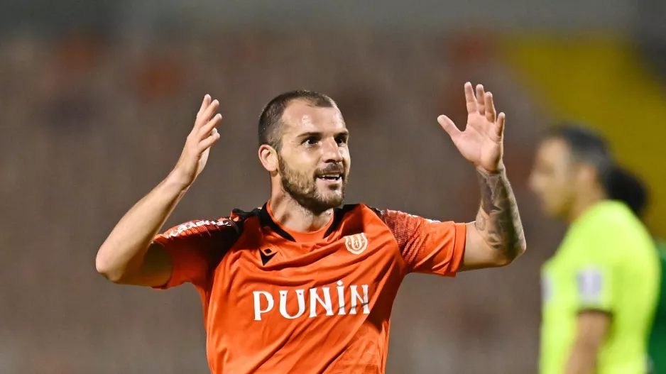 Καλτσάς... Νο6