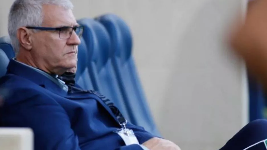 Ολυμπιακός: «Μικραίνει» η λίστα προπονητών