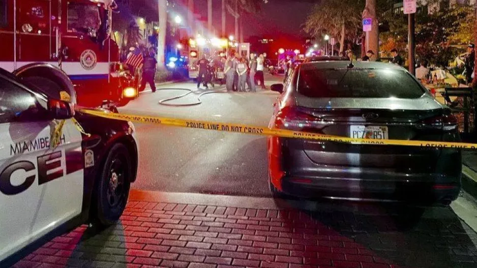 Μαϊάμι: Πυροβολισμοί σε πολυσύχναστη παραλία - Εννέα τραυματίες