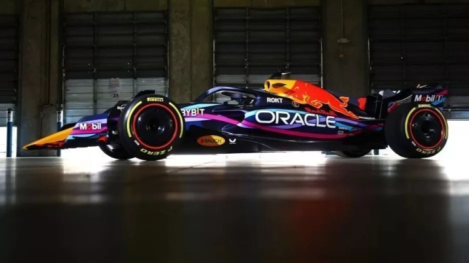 Το κοινό διάλεξε τα χρώματα της Red Bull Racing στο Μαϊάμι (βίντεο)