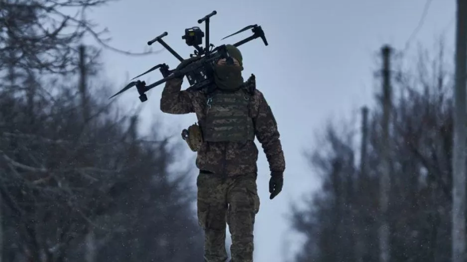 Ρωσία: Επίθεση από ουκρανικό drone σε μονάδα αποθήκευσης πετρελαίου στα σύνορα