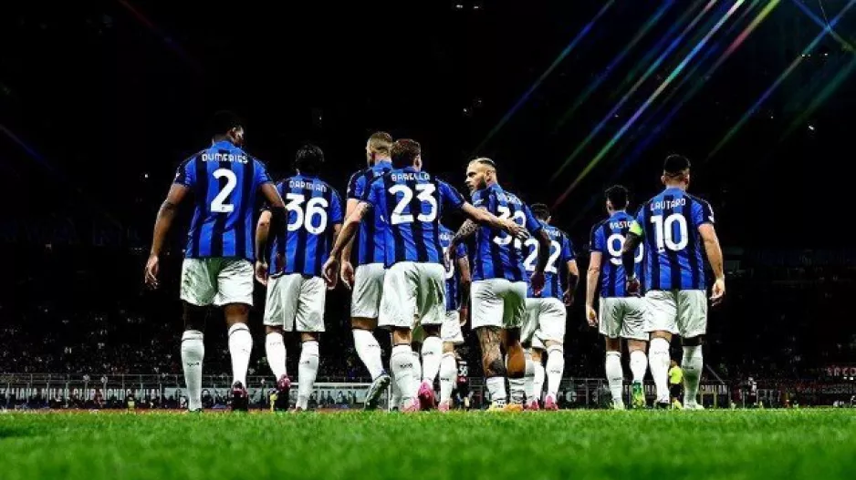 Πάρτι των νερατζούρι με φόντο τον τελικό Champions League