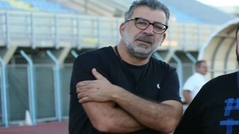 Τρίαρος: "Δεν μας φτάνει η πίκρα μας, θα πρέπει να αποδείξουμε ότι δεν είμαστε ελέφαντες;"