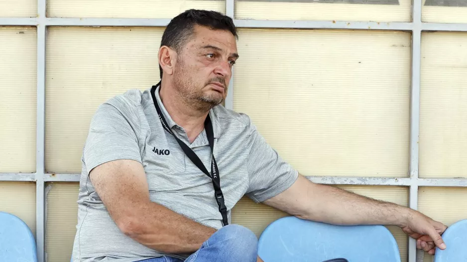 Δεν κρύβει την αλήθεια