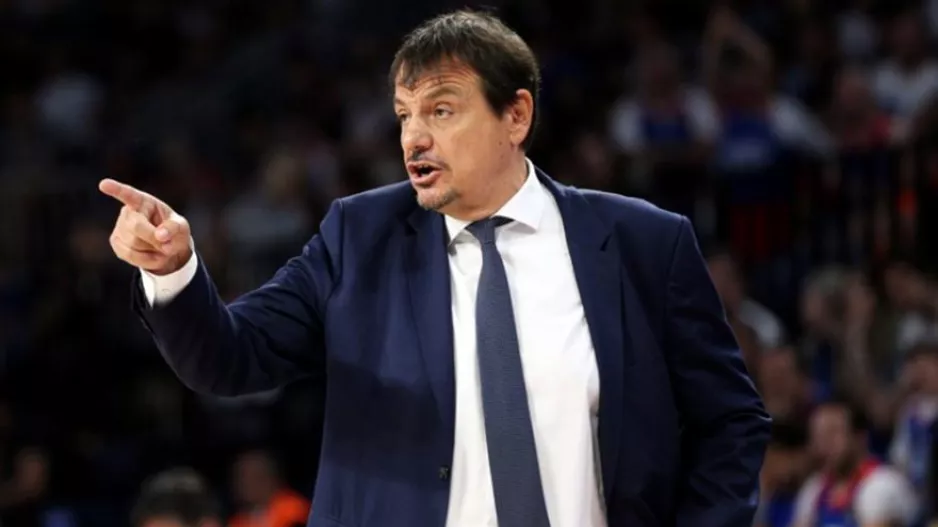 Αταμάν: «Δεν έχω υπογράψει ακόμη στον Παναθηναϊκό. Οικογένειά μου η Εφές»