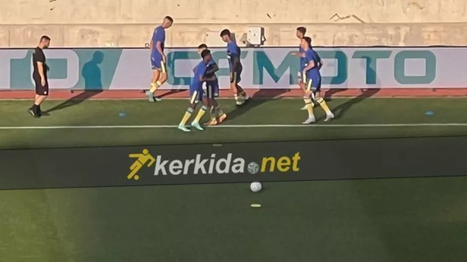 ΑΠΟΕΛ με 4+6 Κύπριους