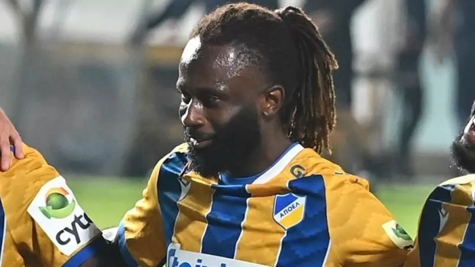 Με το βραβείο ο MVP (φώτο)