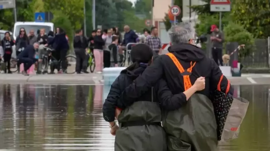 Τουλάχιστον 13 νεκροί από τις πλημμύρες στη Βόρεια Ιταλία