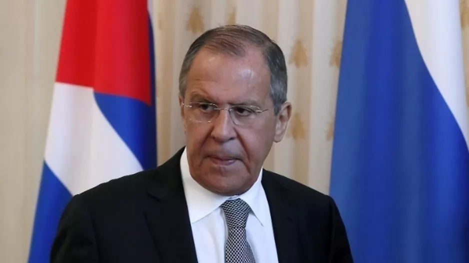 Λαβρόφ: "Οι δυτικοί παίζουν με τη φωτιά"