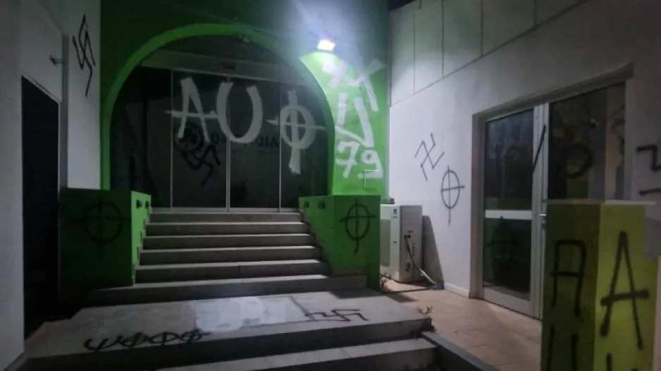 Βανδαλισμοί στο σωματείο της Ομόνοιας - Τρεις συλλήψεις
