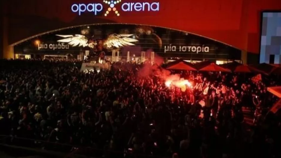 Sold-out με συνοπτικές διαδικασίες για την φιέστα-τίτλου