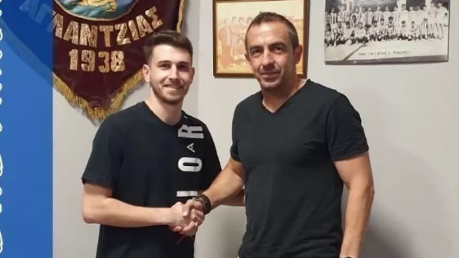 Ολοκλήρωσε δυο μεταγραφές