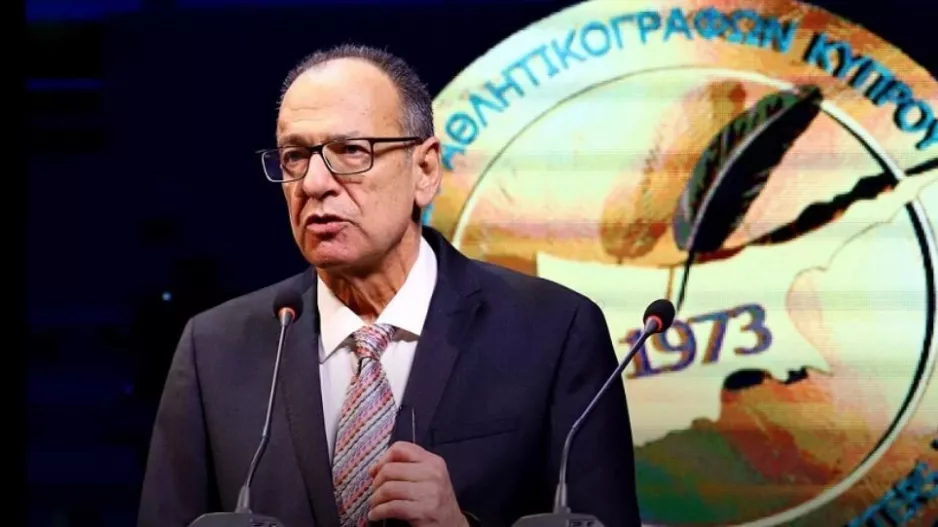 Φοίβος Κωνσταντινίδης: "'Οσοι επιζητούν προσωπικό όφελος να μείνουν σπίτι τους"